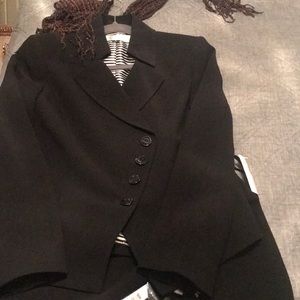 TAHARI  2-piece Women’s Skirt Suite (bulk) NEW